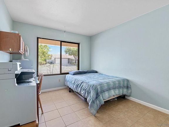 4th image of 1850 Donalor Dr