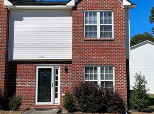 3310 N Barrett St #B, Farmville, NC 27828