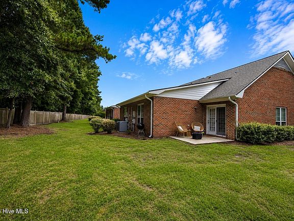 3rd image of 1600 Sturdivant Drive #54