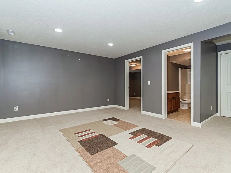1031 Homestead Dr — Photo 42