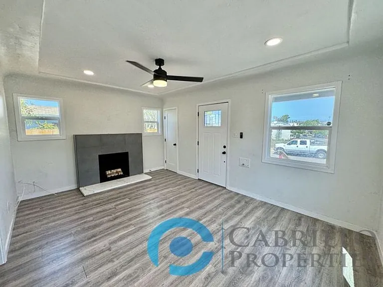 3724 Nile St — Photo 5