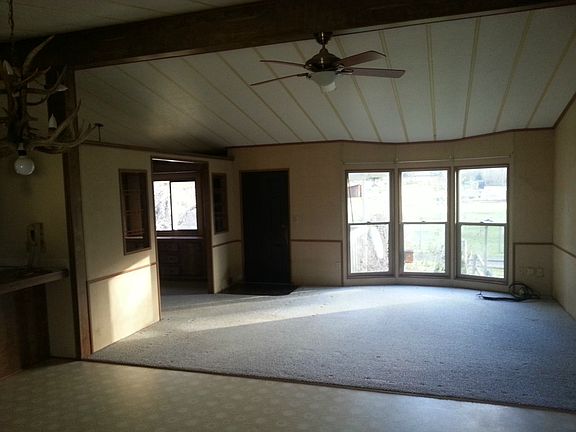 5th image of 142 Oyler Way