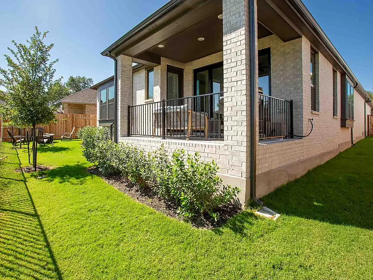 220 Basket Flower Loop — Photo 39