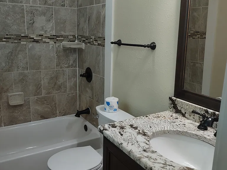 428 Audubon Dr N — Photo 11