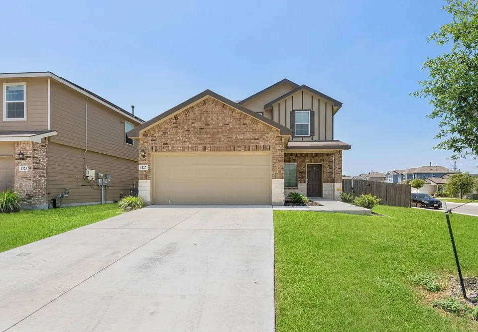 1327 Brown Pelican Way
