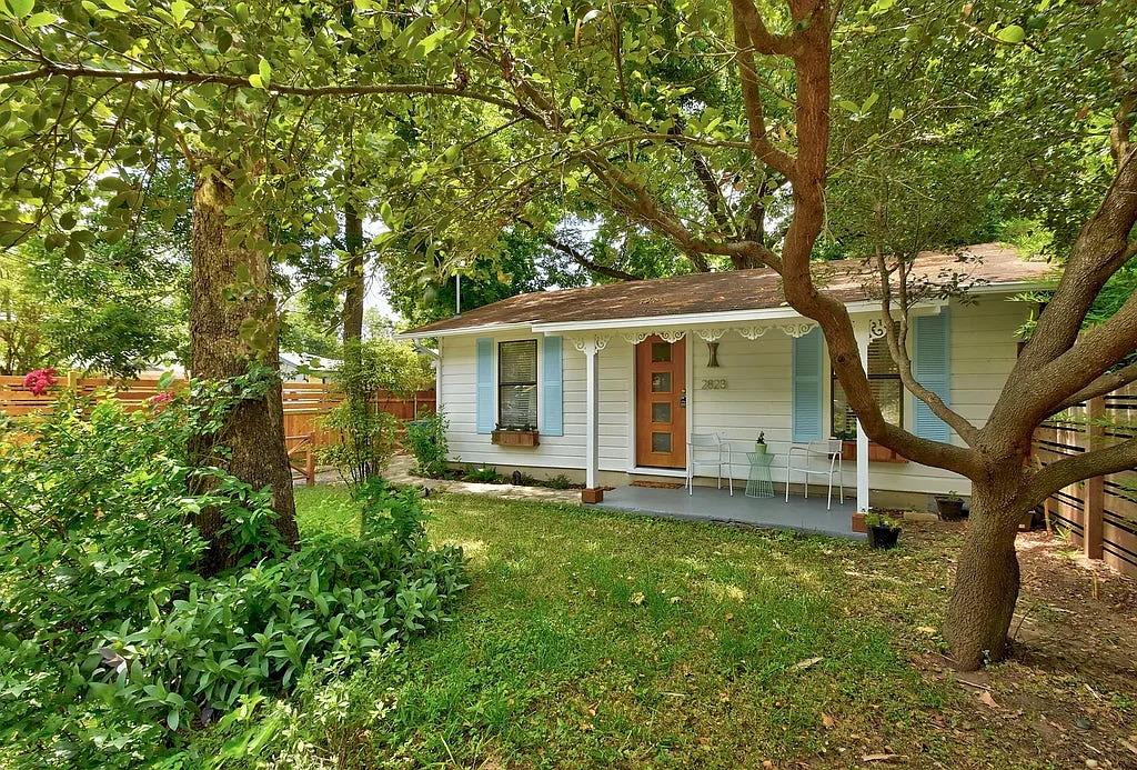 Building Photo - 2823 Garwood St