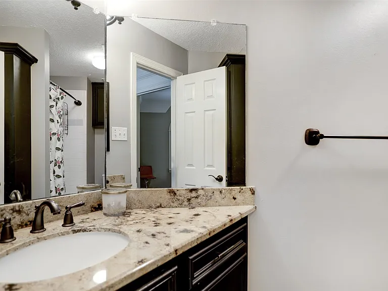 14 Twilight Glen Ct — Photo 25