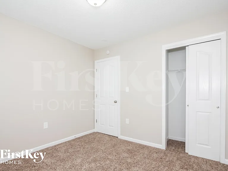 7017 Blithe Low Pl — Photo 13