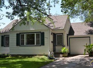 923 SW Anderson Ter, Topeka, KS 66606