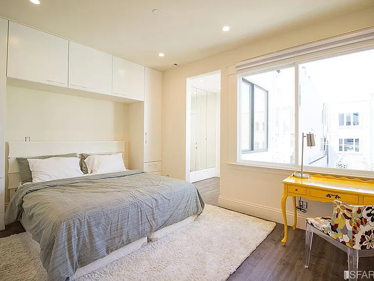648 Lombard St #1/2 — Photo 2