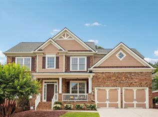 7429 Fireside Ln, Flowery Branch, GA 30542