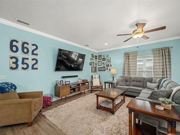 5th image of 16635 NW 193rd Ter