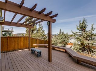 63376 Boyd Acres Rd, Bend, OR 97701