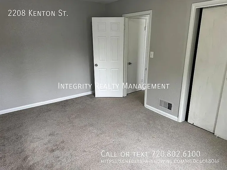 2208 Kenton St — Photo 6