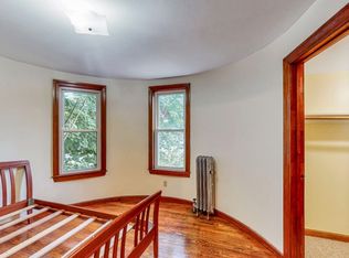 16 Spring Mdws, South Hadley, MA 01075