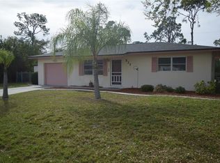 537 Meridan Ave, Port Charlotte, FL 33952