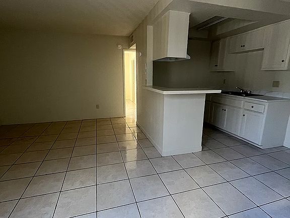 5th image of 144 W 13th St