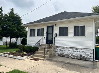 454 Ingalls Ave, Joliet, IL 60435