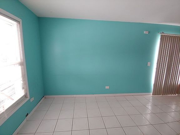 Additional Living Room