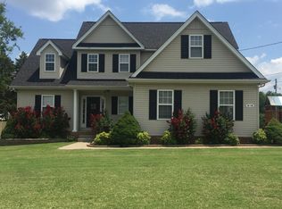 818 Hammersmith Dr, Smyrna, TN 37167