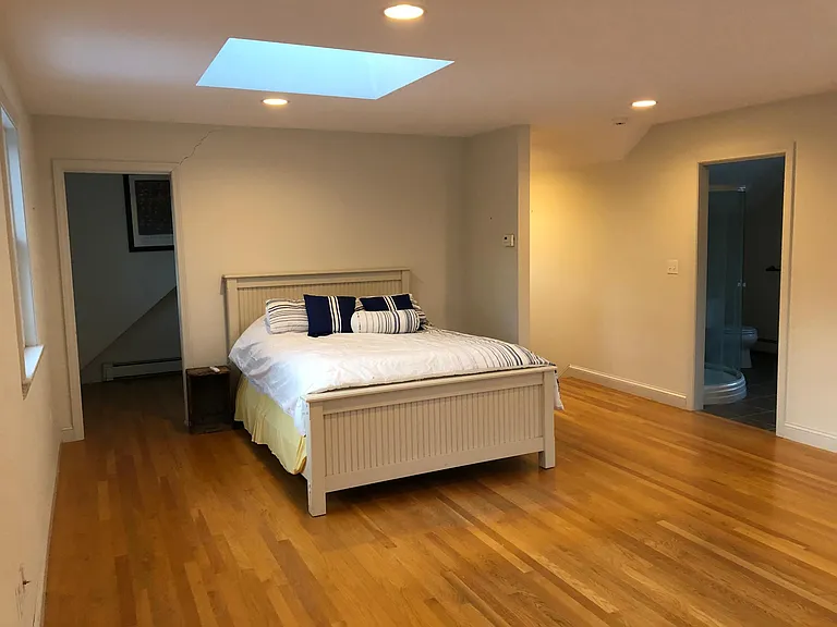 75 Wharf St — Photo 10