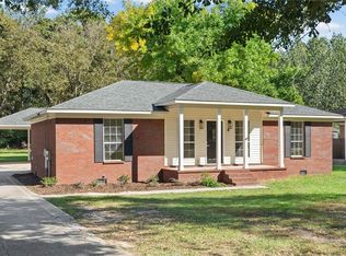 5470 Park St, Satsuma, AL 36572
