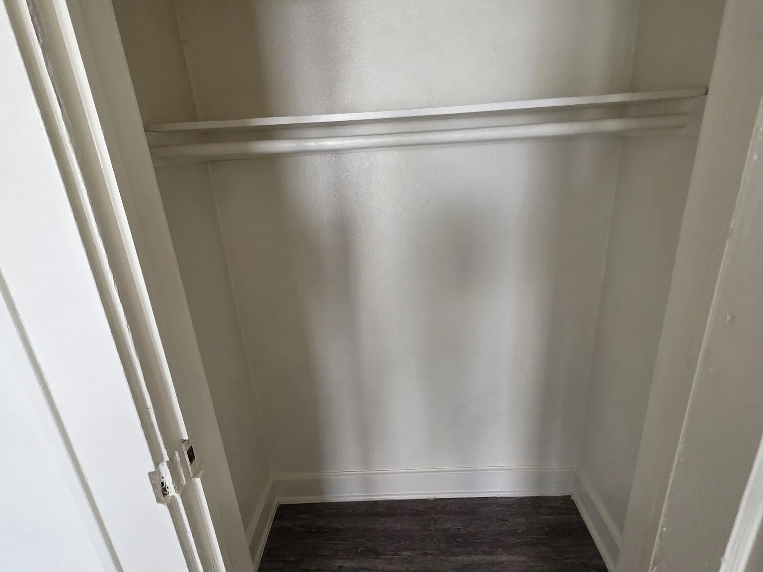 2 bed, $700 — Photo 2