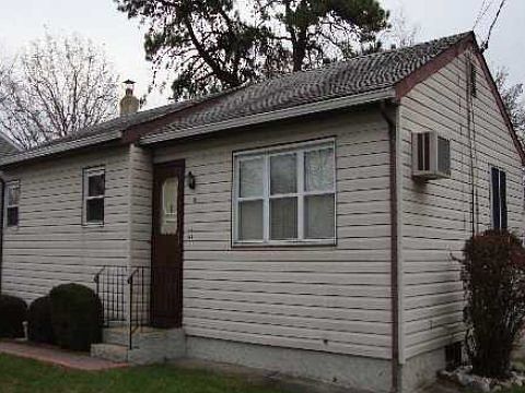 2nd image of 32 Schleigel Blvd