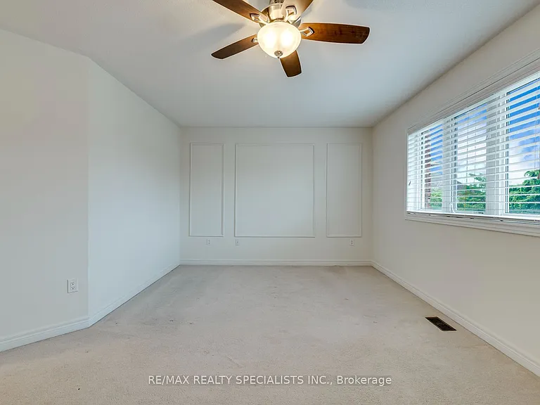 20 Wellman Cres — Photo 27