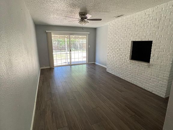 4th image of 7677 Highland Ave