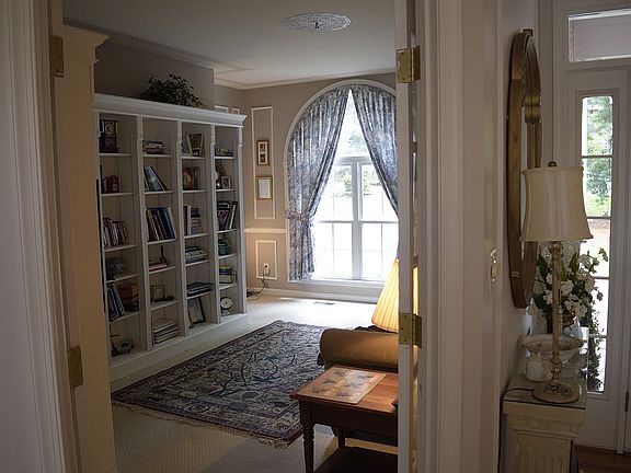 Main level 3rd bedroom/den