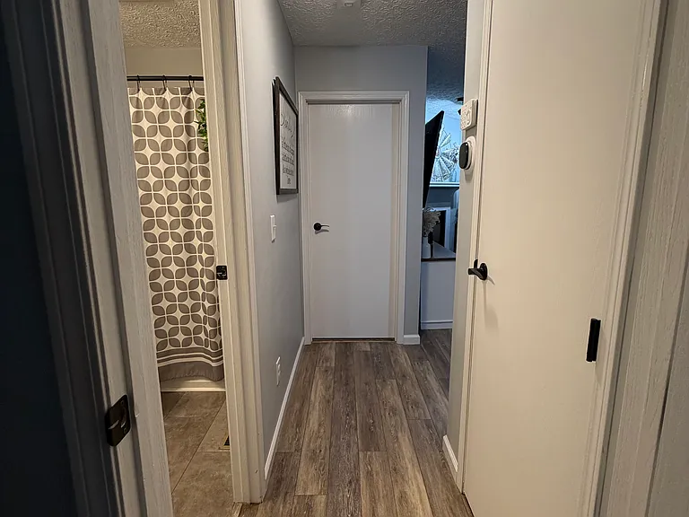 9135 Parkpoint Ln — Photo 14