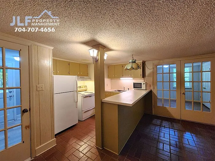 3340 Silver Stream Rd #3340 — Photo 25