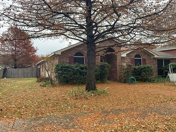 3rd image of 4210 Evinrude Dr