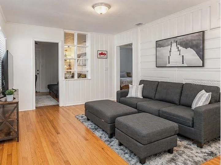 1 bed, 1.0 bath, 750 sqft, $1,625 — Photo 2