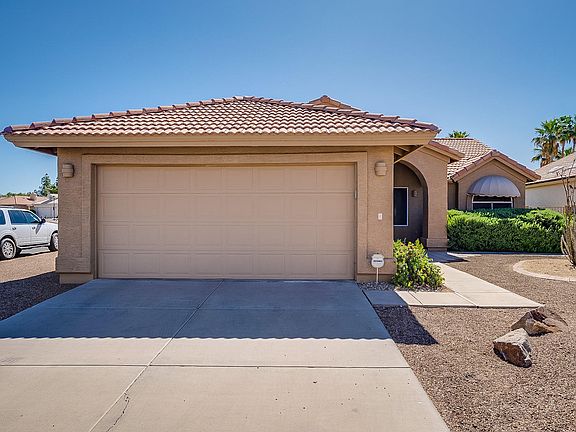 3rd image of 26625 S Carrera Ct