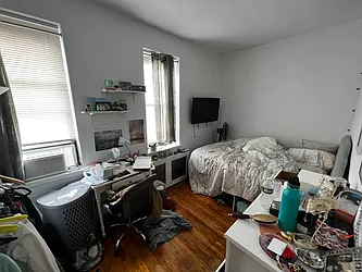 Rented by Salon Realty Corp