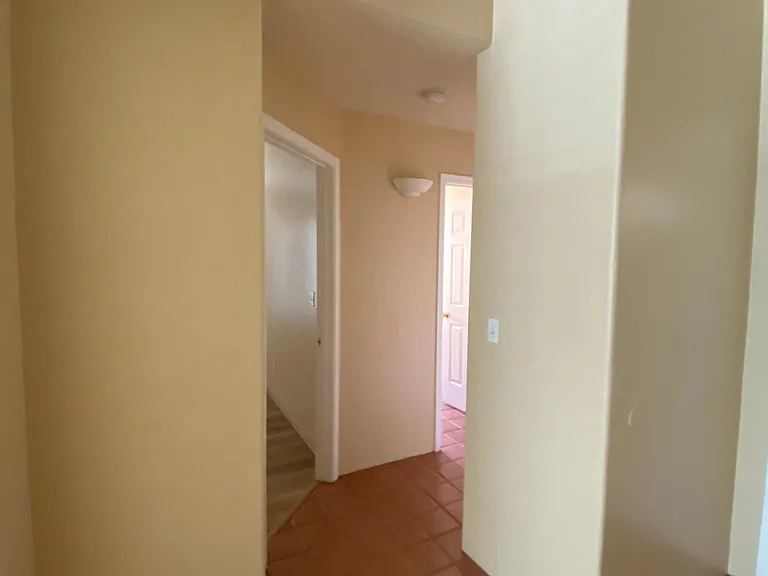 3041 E Loretta Dr — Photo 32