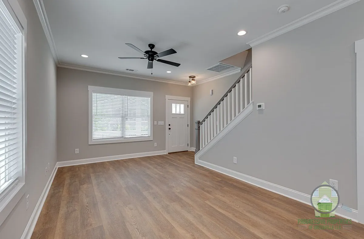 8 Howard Street Unit B - 1 — Photo 2