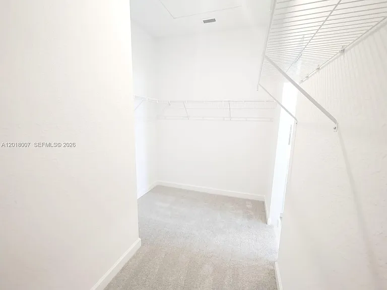 535 SE Rivergrass St #535 — Photo 18