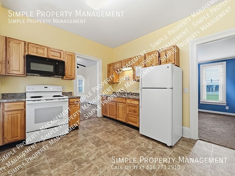 1st image of 615 McReynolds Ave NW #1