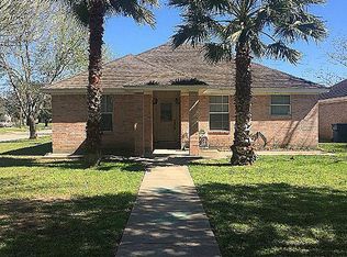 1710 8th St, Hempstead, TX 77445