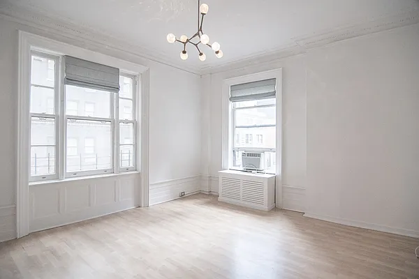 Rented by WAM Partners - William Moses Co. | media 25