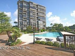 4401 Lakeside Dr UNIT 201, Jacksonville, FL 32210