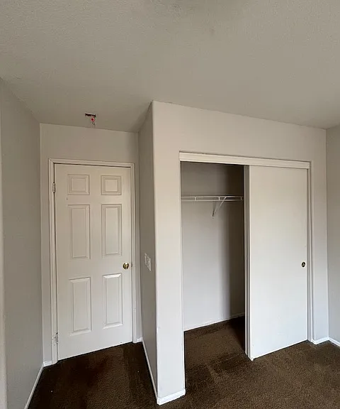 896 Cimarron Ln — Photo 13
