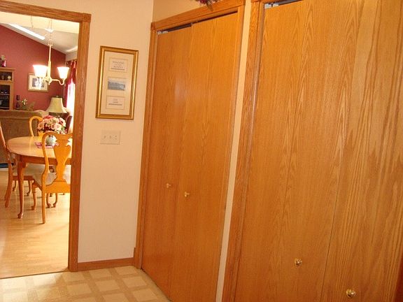 5th image of 1776 Arndt Ave