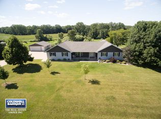 N3533 Hooyman Ct, Freedom, WI 54913