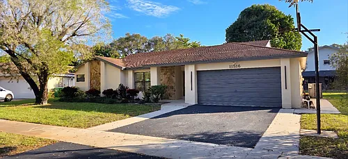 11516 SW 54th St Photo 1 11516 SW 54th St Photo 1