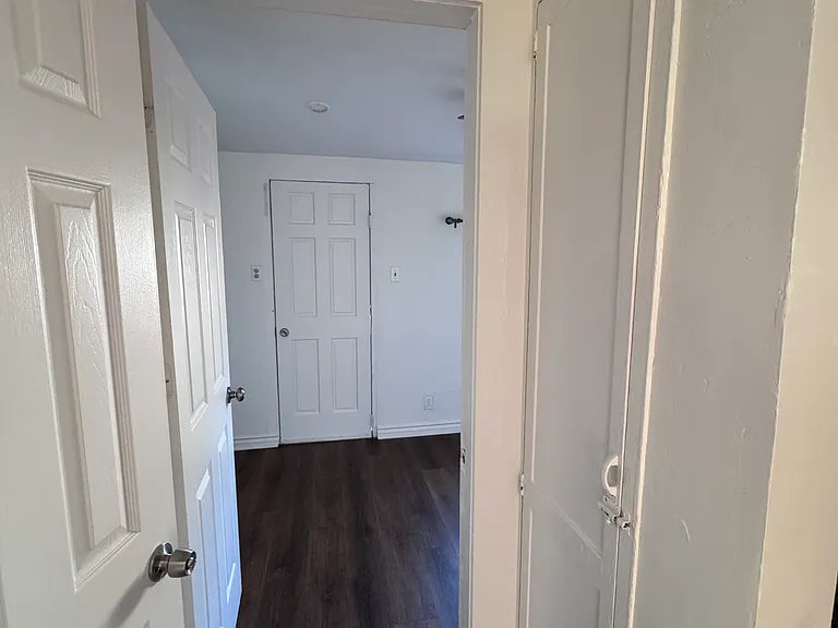 3349 Brayton Ave — Photo 8