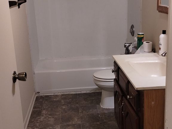 5th image of 1117 Harlem Ave #1